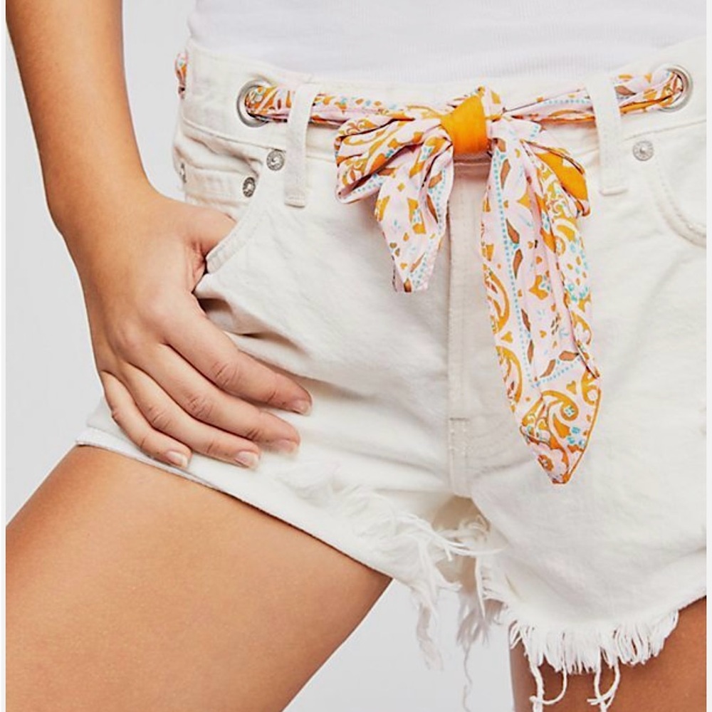 Free people Sasha White Denim Shorts with Scarf Belt